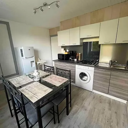 Agreable Dependance Pour Un Sejour Paisible A La Campagne Villa Cerizay Exterior photo