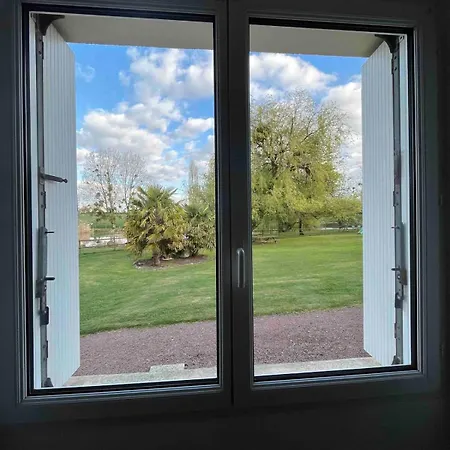 Agreable Dependance Pour Un Sejour Paisible A La Campagne Villa Cerizay Exterior photo